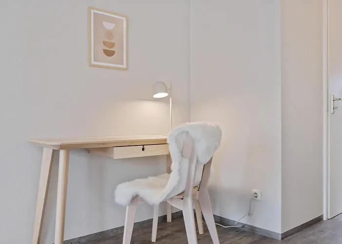 2-zimmer 50m2 - Naehe Innenhafen Und Hbf Apartamento